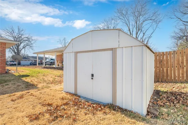 $215,000 | 107 South Park Street, Brighton, IL 62012