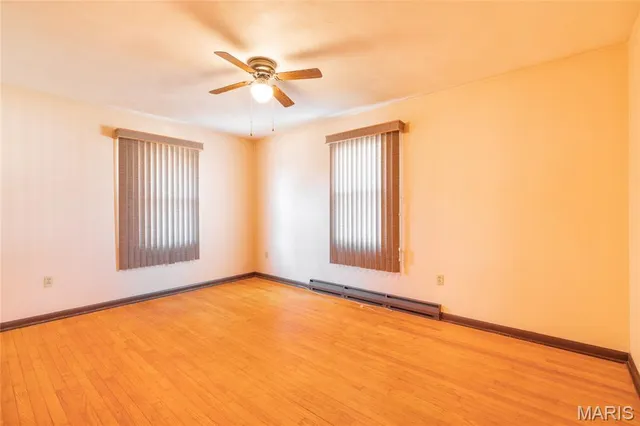 $215,000 | 107 South Park Street, Brighton, IL 62012