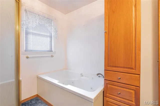 $215,000 | 107 South Park Street, Brighton, IL 62012