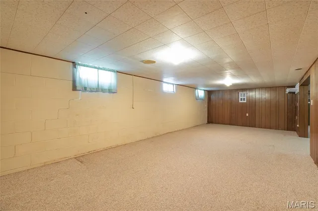 $215,000 | 107 South Park Street, Brighton, IL 62012