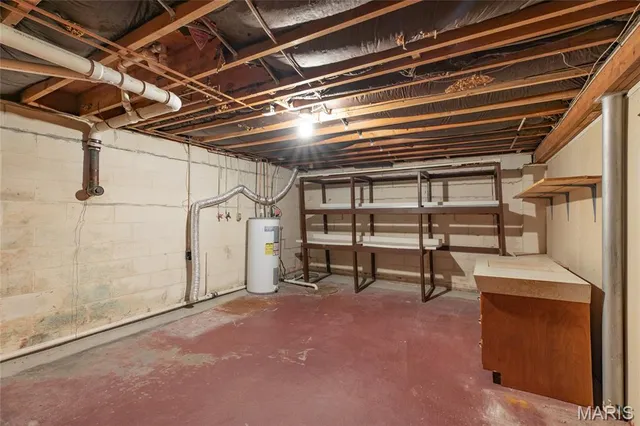 $215,000 | 107 South Park Street, Brighton, IL 62012