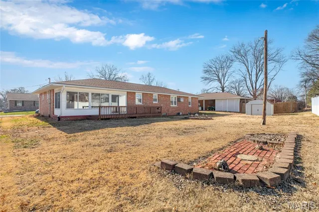 $215,000 | 107 South Park Street, Brighton, IL 62012