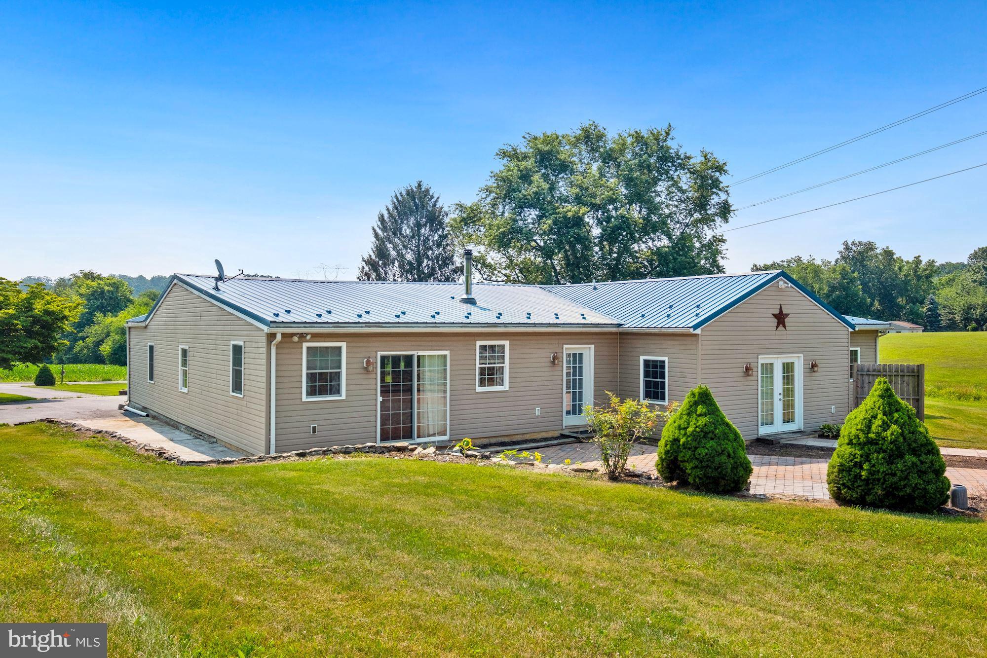 356 Barnhart Road Westminster, MD 21158 - Photo 5 of 33