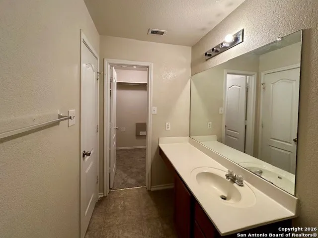 $1,535 | 6515 Benwood Crest, San Antonio, TX 78238