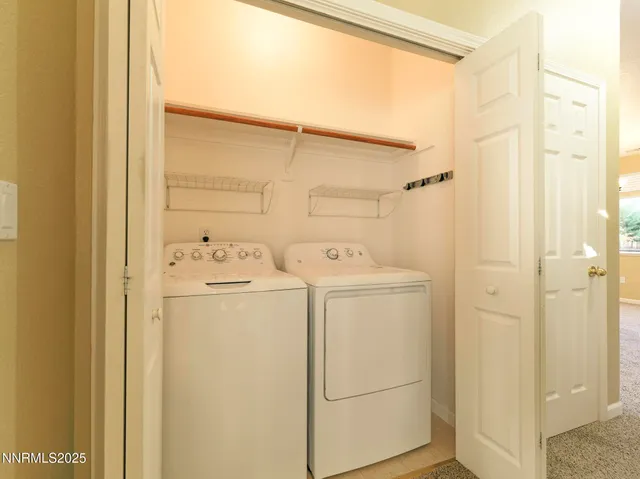 $420,000 | 325 Torrey Pines Drive, Dayton, NV 89403