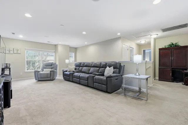 $308,900 | 5150 Trump Street, Unit 1401, North Charleston, SC 29420