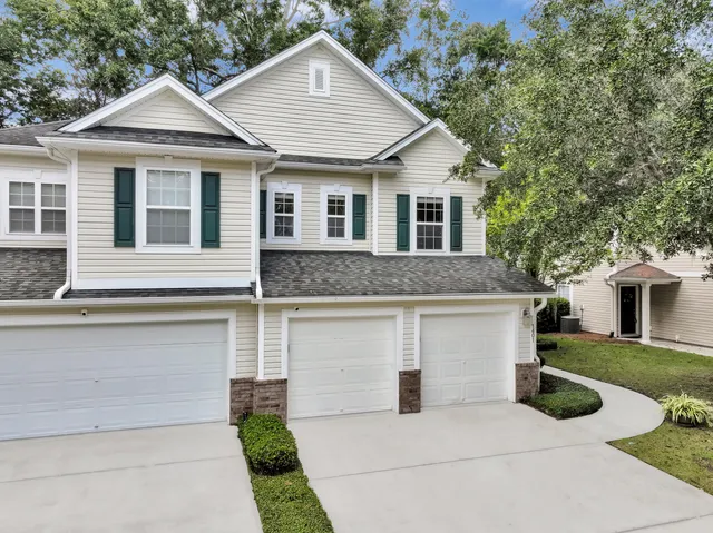 $308,900 | 5150 Trump Street, Unit 1401, North Charleston, SC 29420