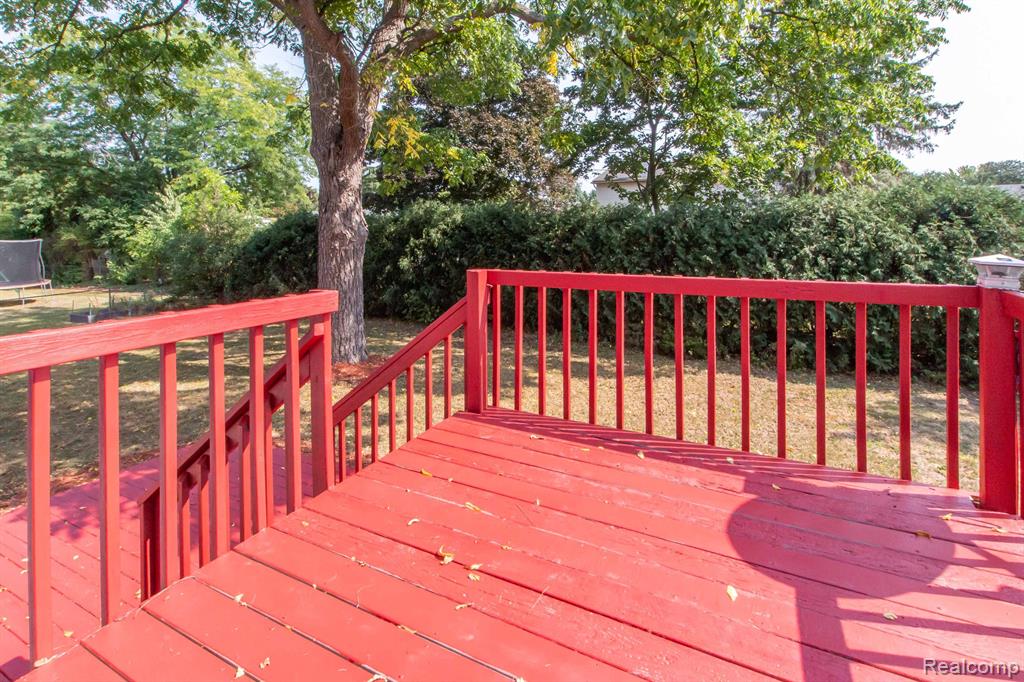 22582 Winfield Road Novi, MI 48375 - Photo 18 of 31