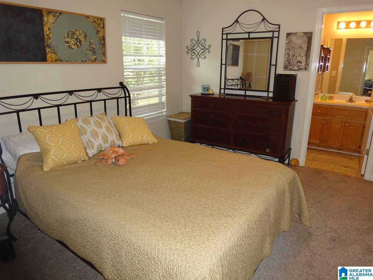 138 Cambridge Pointe Circle Alabaster, AL 35007 - Photo 22 of 40
