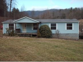663 Browns Branch Road Hampton, TN 37658 - Photo 1 of 15 FRONT