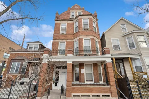$824,000 | 1908 West 48th Street, Chicago, IL 60609