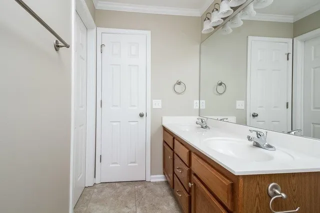 $2,005 | 2810 Waywood Drive, Murfreesboro, TN 37128