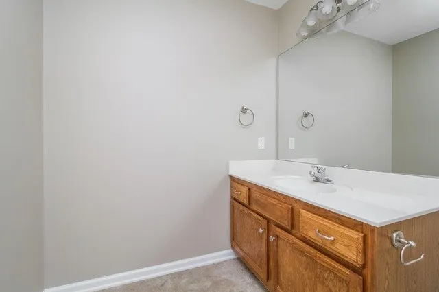 $2,005 | 2810 Waywood Drive, Murfreesboro, TN 37128