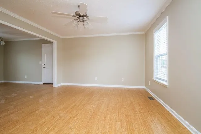 $2,005 | 2810 Waywood Drive, Murfreesboro, TN 37128