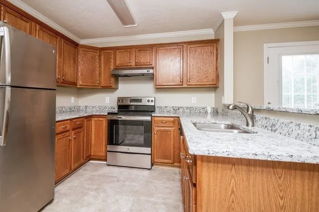 $2,005 | 2810 Waywood Drive, Murfreesboro, TN 37128