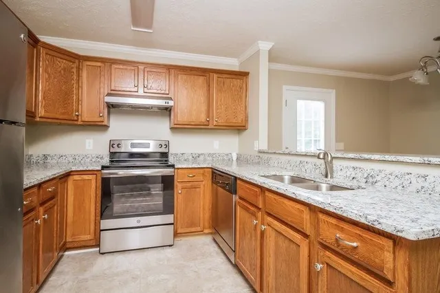 $2,005 | 2810 Waywood Drive, Murfreesboro, TN 37128