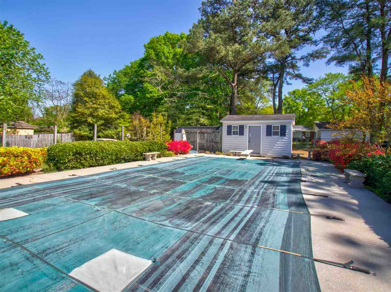 109 Riding Ridge Road Fuquay-Varina, NC 27526 - Photo 19 of 22 Pool needs a new liner or it can be filled in. Ask about the pool allowance Inground Pool