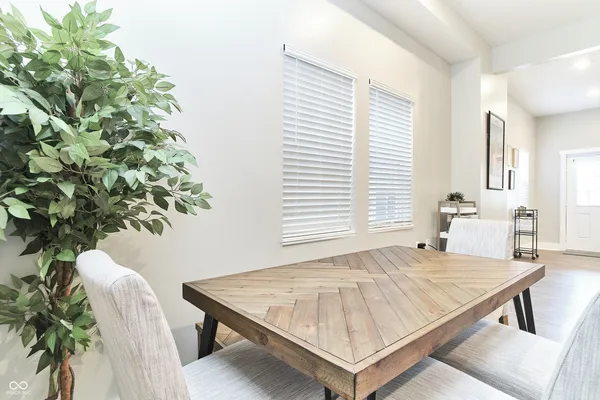 $2,000 | 1435 South Alabama Street, Indianapolis, IN 46225