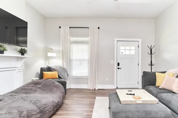 $2,000 | 1435 South Alabama Street, Indianapolis, IN 46225