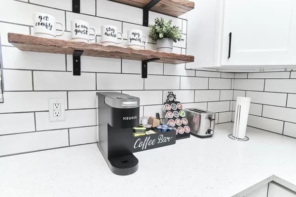 $2,000 | 1435 South Alabama Street, Indianapolis, IN 46225