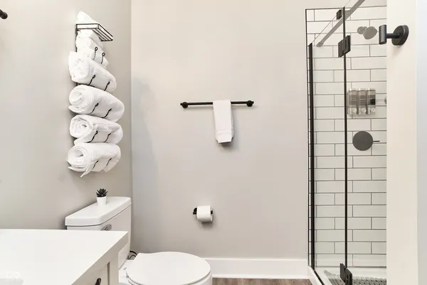 $2,000 | 1435 South Alabama Street, Indianapolis, IN 46225