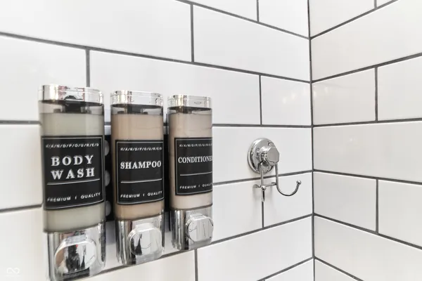 $2,000 | 1435 South Alabama Street, Indianapolis, IN 46225