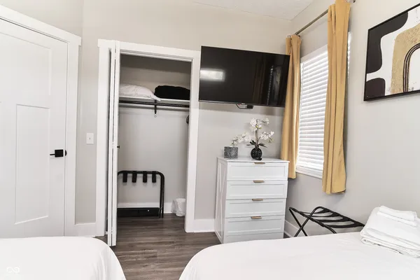 $2,000 | 1435 South Alabama Street, Indianapolis, IN 46225