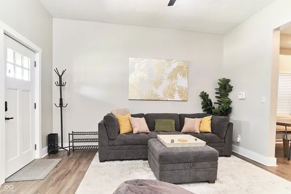 $2,000 | 1435 South Alabama Street, Indianapolis, IN 46225