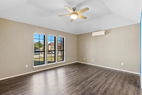 $350,000 | 828 Arbor Downs Drive, Plano, TX 75023