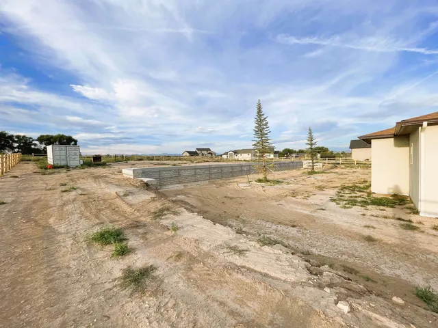 a view of a lake with houses
