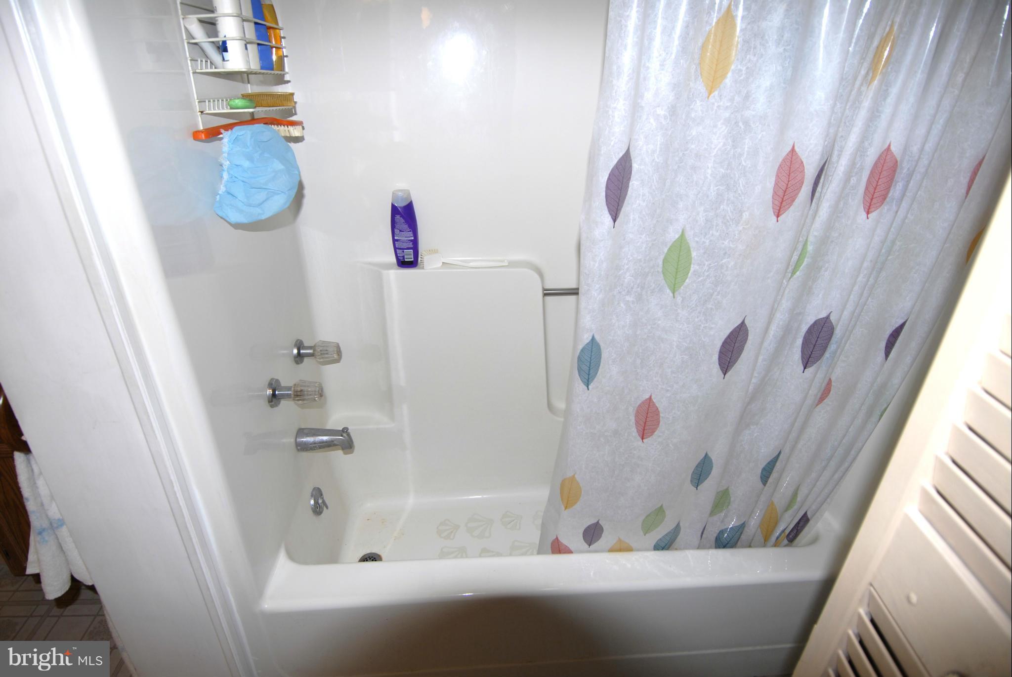 9537 Hansonville Road Frederick, MD 21702 - Photo 10 of 19 Bath