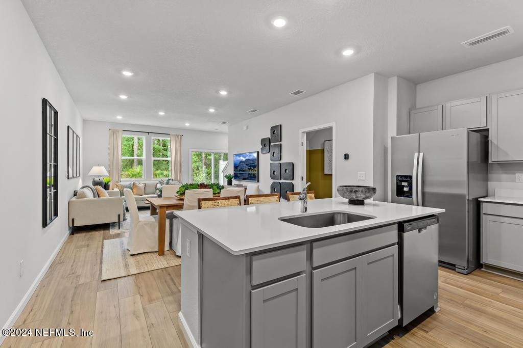 10657 Waterfield Road, Unit 13 Jacksonville, FL 32210 - Photo 6 of 15 Atlantic entry open - bishop