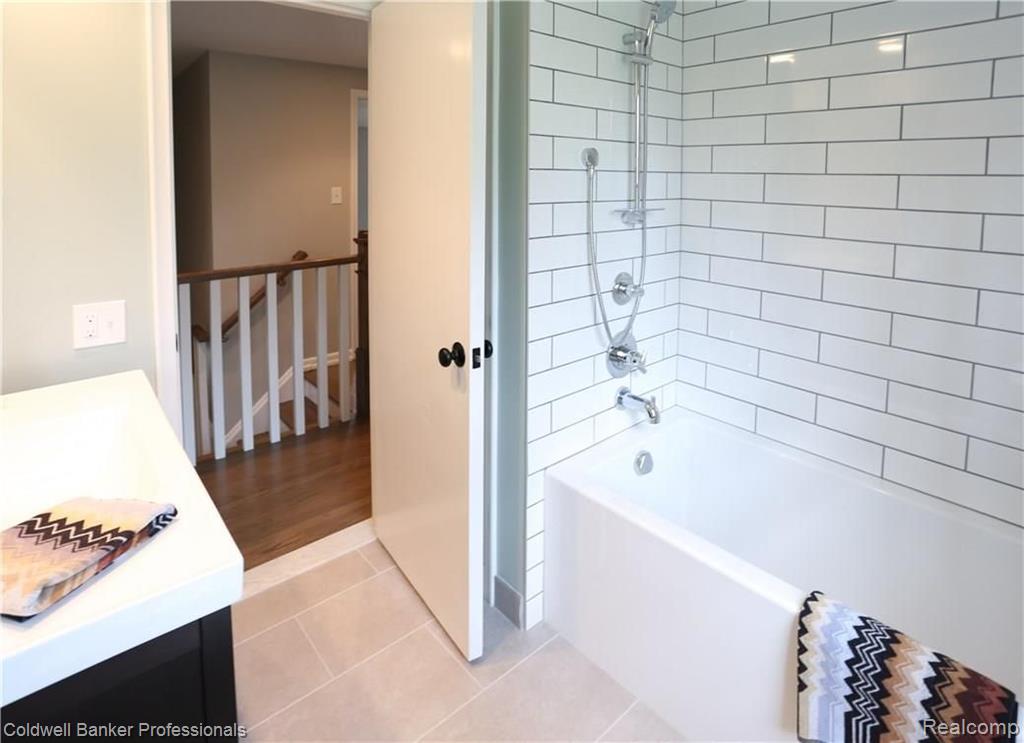 3520 Burning Bush Road Bloomfield Hills, MI 48301 - Photo 22 of 32