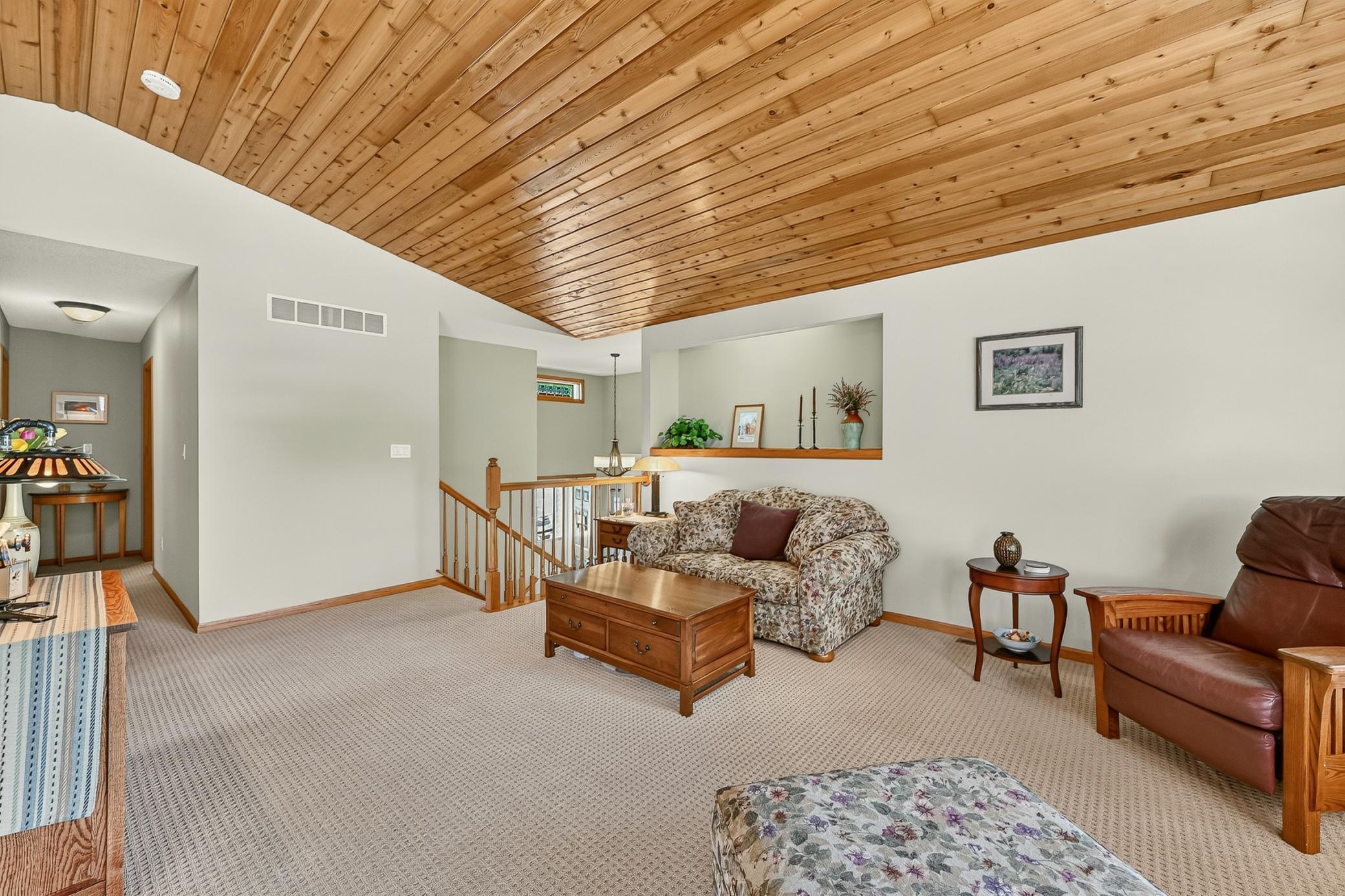 4462 Durham Lane Northwest Rochester, MN 55901 - Photo 9 of 44