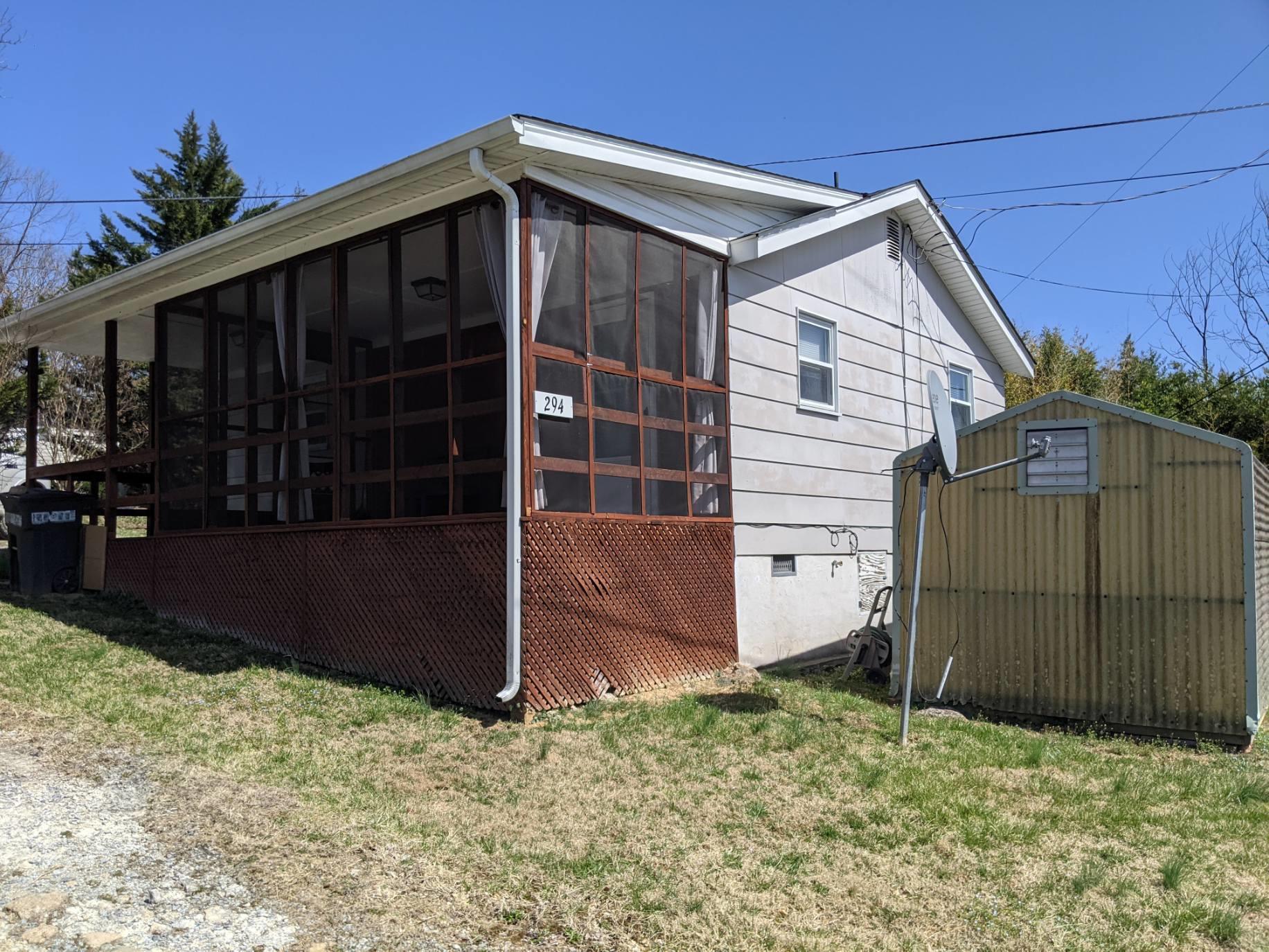 294 Brown Road Roanoke, VA 24019 - Photo 2 of 9 image000002