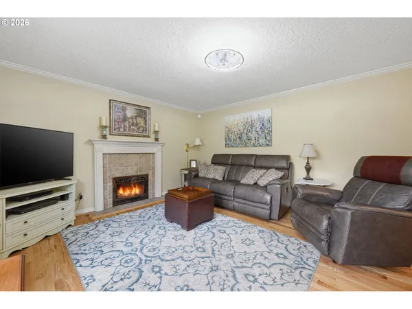 $625,000 | 12323 Southeast Ashley Street, Clackamas, OR 97015