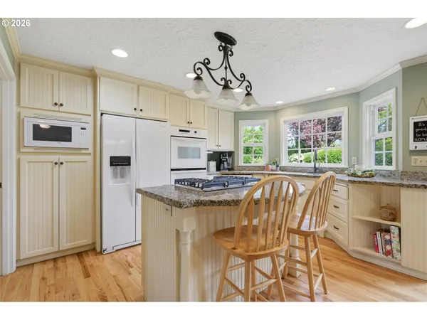 $625,000 | 12323 Southeast Ashley Street, Clackamas, OR 97015