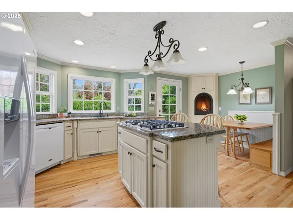 $625,000 | 12323 Southeast Ashley Street, Clackamas, OR 97015