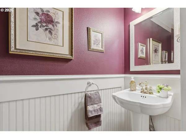 $625,000 | 12323 Southeast Ashley Street, Clackamas, OR 97015