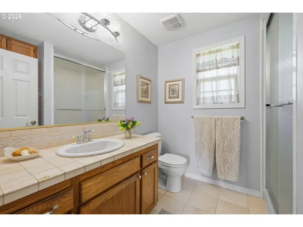 $625,000 | 12323 Southeast Ashley Street, Clackamas, OR 97015