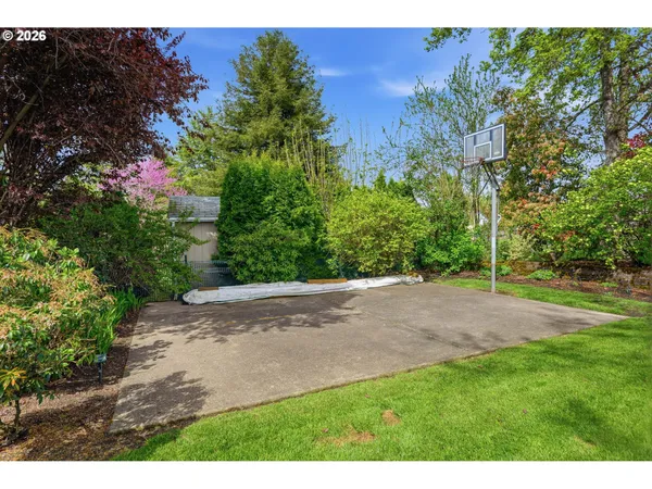 $625,000 | 12323 Southeast Ashley Street, Clackamas, OR 97015
