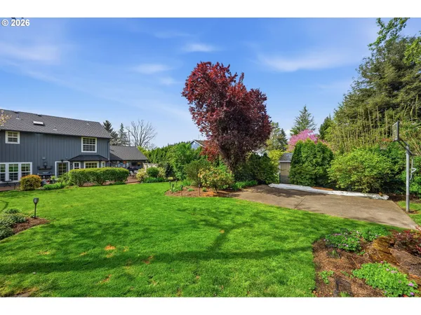 $625,000 | 12323 Southeast Ashley Street, Clackamas, OR 97015