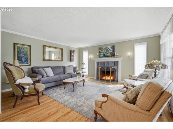 $625,000 | 12323 Southeast Ashley Street, Clackamas, OR 97015