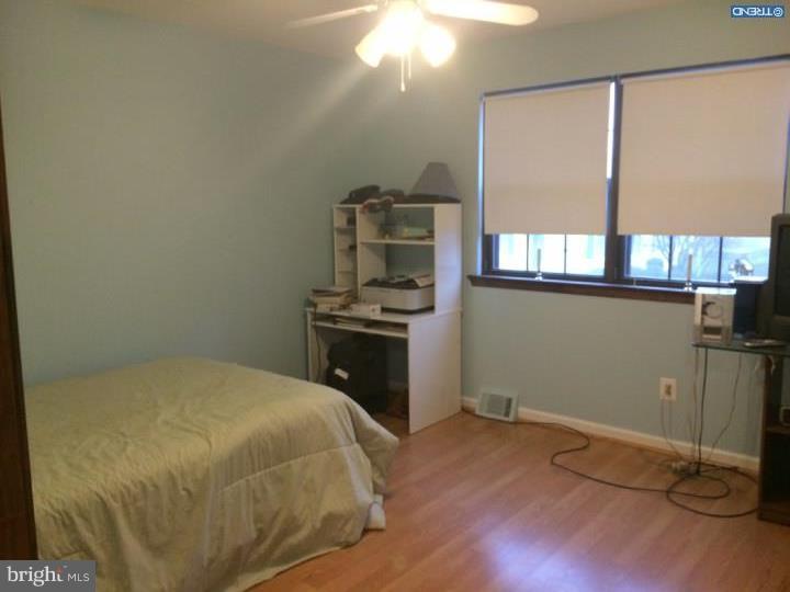 429 Prospect Road Springfield, PA 19064 - Photo 13 of 19 Bedroom 3
