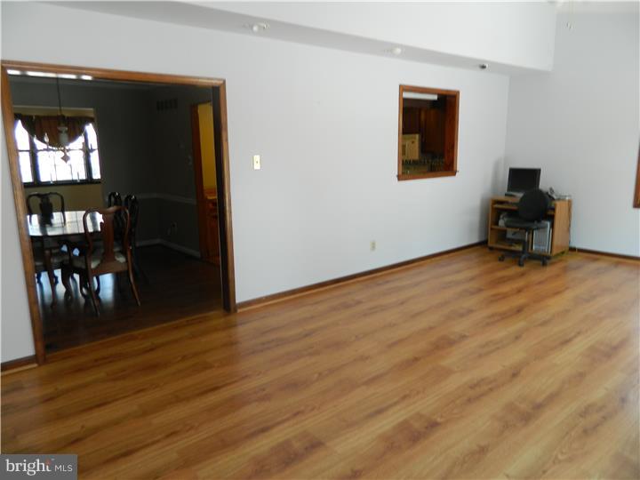 429 Prospect Road Springfield, PA 19064 - Photo 10 of 19 Great Room