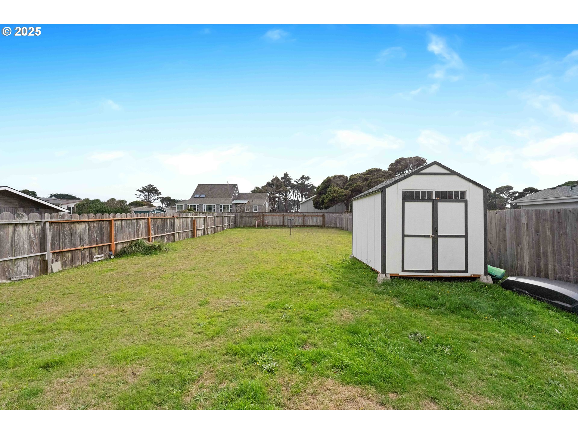 875 Ocean Drive Southwest Bandon, OR 97411 - Photo 28 of 31 a view of a green field