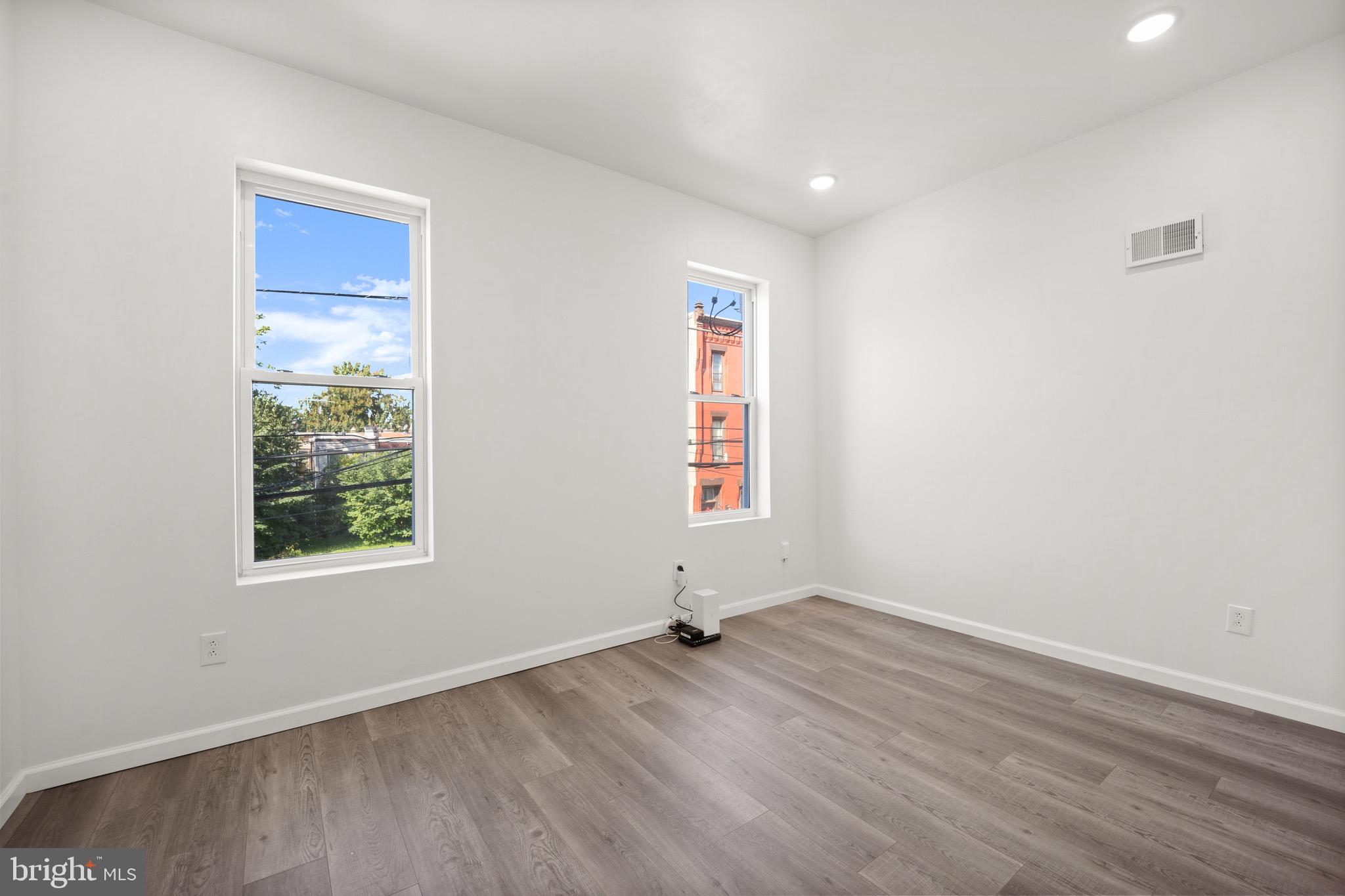1721 North 26th Street Philadelphia, PA 19121 - Photo 19 of 34