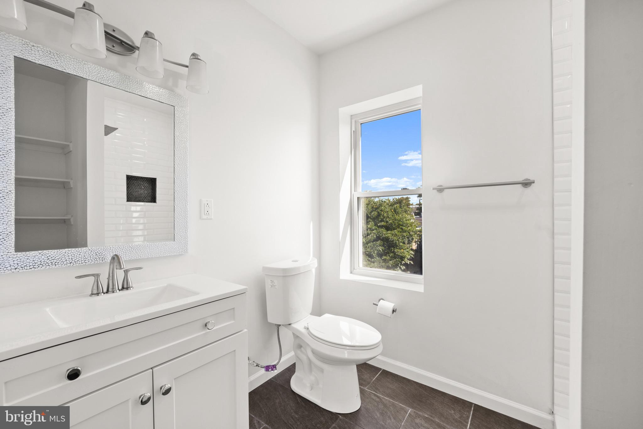 1721 North 26th Street Philadelphia, PA 19121 - Photo 22 of 34 Master Bath