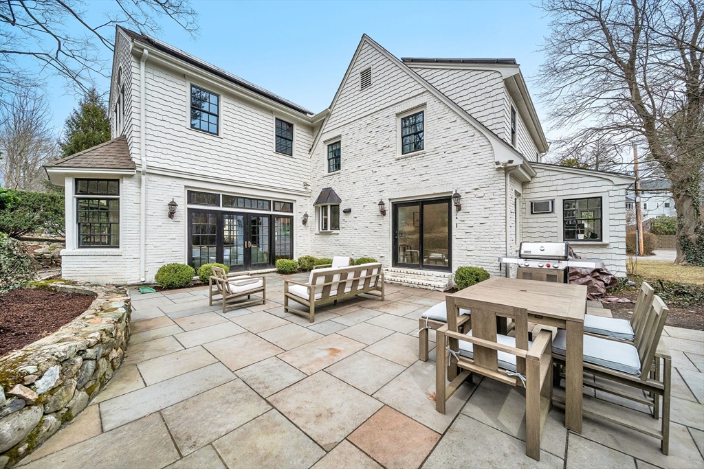 21 Cunningham Road Wellesley, MA 02481 - Photo 30 of 33