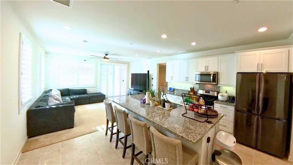 6035 Rio Bravo Avenue Eastvale, CA 92880 - Photo 12 of 50